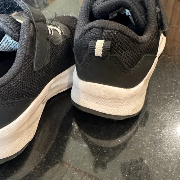 Athletic Works Toddler Boys Mesh Jogger Sneakers - Picture 7 of 13